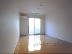 アウドムラ 1階1Kのリビング/ダイニング