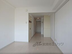 フレーヴァー深草II 5階1Kのリビング/ダイニング