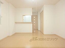 近鉄京都線 上鳥羽口駅 徒歩20分の賃貸アパート 1階ワンルームのリビング/ダイニング