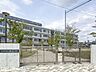 周辺：江戸川区立春江小学校 徒歩3分。 210m