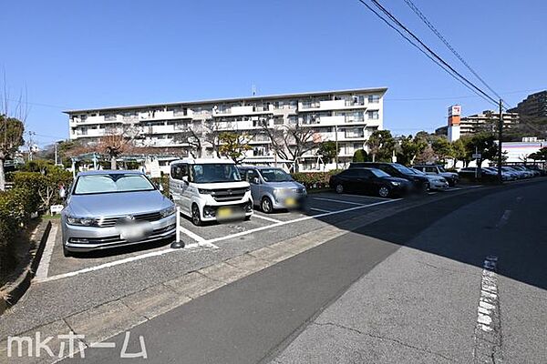 駐車場を拡大表示