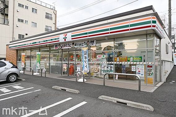 セブンイレブン...