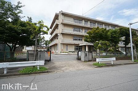 千葉市立高浜中学校 徒歩7分。 660m