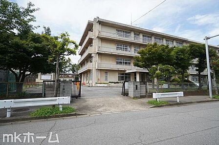 周辺環境も充実のエリアです!