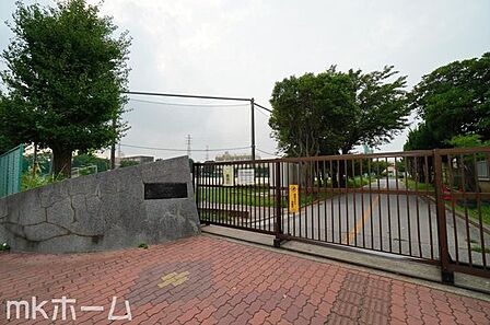 柏市立富勢中学校 徒歩13分。 1020m