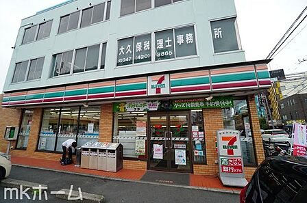 セブンイレブン船橋宮本3丁目店 徒歩8分。 620m