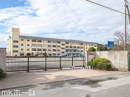 市川市立下貝塚中学校 徒歩14分。 1220m