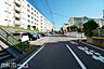 外観：前面道路