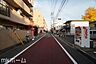 外観：前面道路