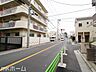 外観：前面道路