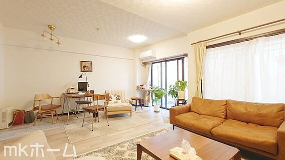 光あふれる開放...