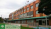 三鷹市立第三小学校 徒歩10分。小学校 770m
