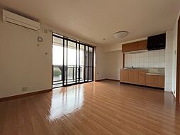 ピュアステージ 2階1LDKのリビング/ダイニング