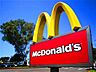 周辺：マクドナルド4号線小山店 260m
