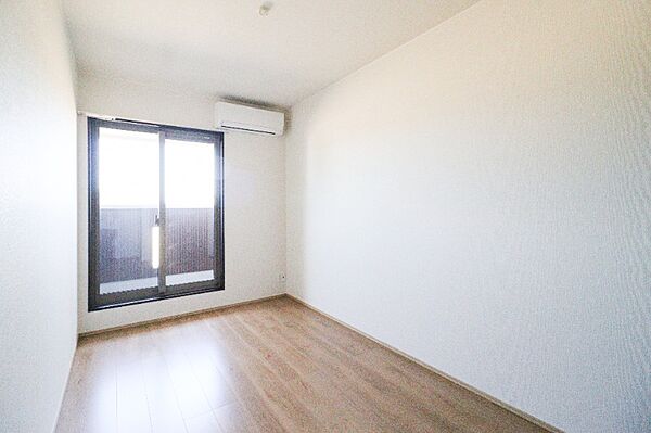 detached 茨城県筑西市玉戸

地図を見る