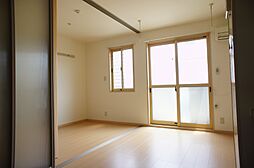 ルナタウン 1階1DKのリビング/ダイニング