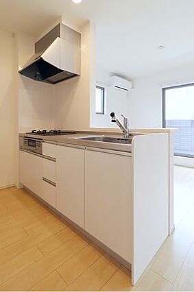 ブリーズ R_内装_1