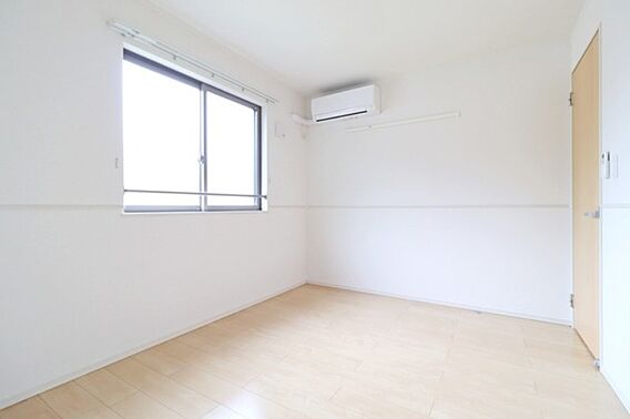 ブリーズ R_内装_4