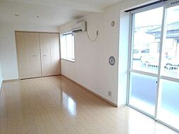 ロイヤルエステート神明 A 1階2LDKのリビング/ダイニング