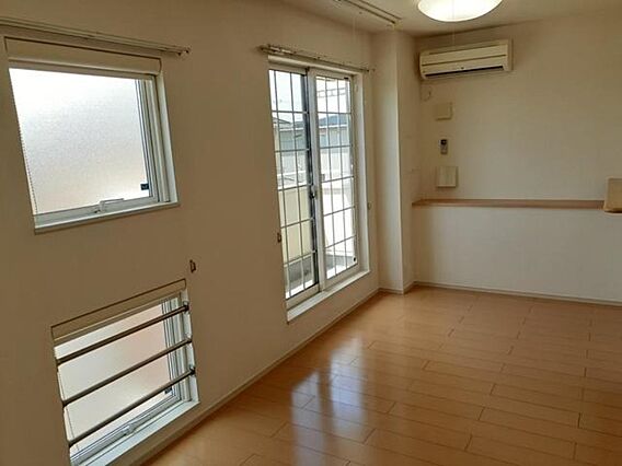 フラット岡芹_内装_3