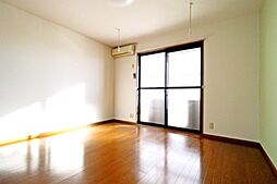 ラ・フランスKAZU 2階1Kのリビング/ダイニング