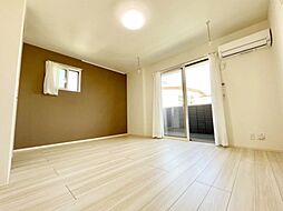 ステラート 住居 3階1Kのリビング/ダイニング