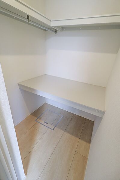 apartment 栃木県小山市城東６丁目19-19　グランオッツ1F