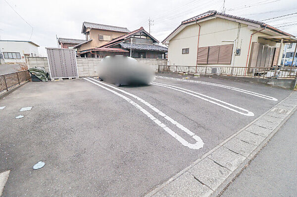 apartment 栃木県小山市城東６丁目19-19　グランオッツ1F