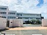 周辺：小牧小学校まで　525m　徒歩約7分●【教育目標】健康に留意しながら、「明るく元気な子」「心豊かで思いやりのある子」「深く考え進んで学習する子」を目指します。
