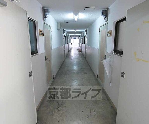 画像23:内廊下です。