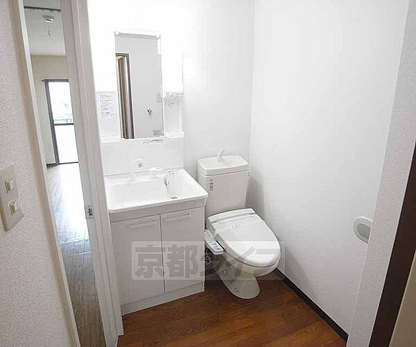 画像7:ヨーロピアンスタイルのトイレです。