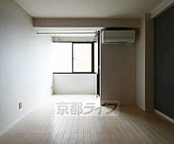 ビラ・アペックス京都竹田 3階1Kのリビング/ダイニング