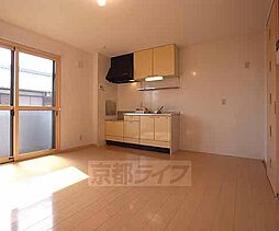 近鉄京都線 寺田駅 徒歩3分の賃貸アパート 2階2LDKのリビング/ダイニング