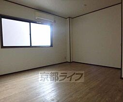 近鉄京都線 小倉駅 徒歩5分の賃貸アパート 1階1Kのリビング/ダイニング