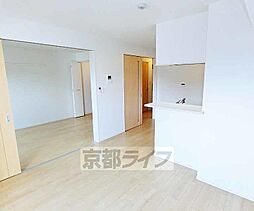 プレッソ・ロートII 3階1LDKのリビング/ダイニング