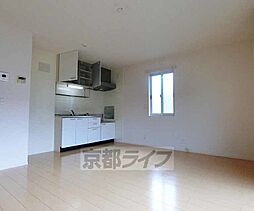 JR東海道・山陽本線 向日町駅 徒歩12分の賃貸アパート 2階2LDKのリビング/ダイニング