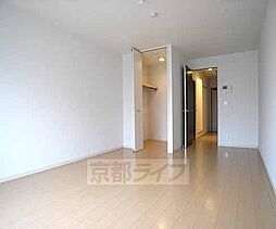 アウドムラ 2階1Kのリビング/ダイニング