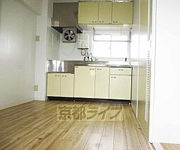 近鉄京都線 久津川駅 徒歩9分の賃貸マンション 4階3DKのリビング/ダイニング