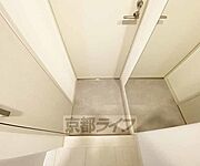 靴収納付きの玄関