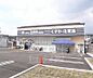 周辺：ドラッグユタカ 向島店まで227m 国道24号線沿いのドラッグストア。駐車場もあります