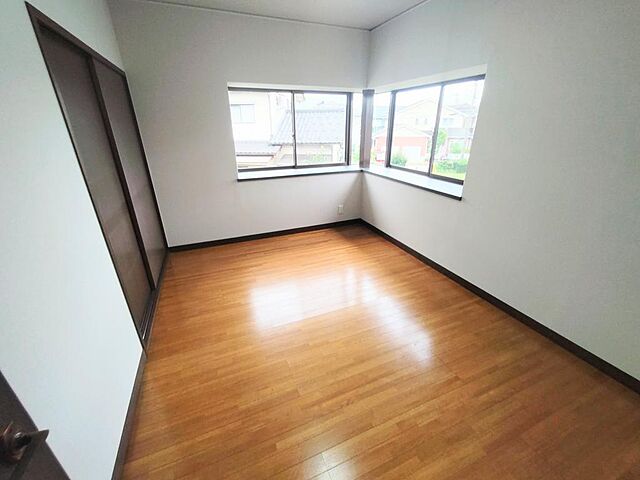 洋室 富山市豊城新町9-9