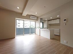 東京メトロ有楽町線 飯田橋駅 徒歩2分の賃貸マンション 3階2LDKのリビング/ダイニング