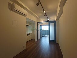 東京メトロ丸ノ内線 新宿御苑前駅 徒歩8分の賃貸マンション 11階1DKのリビング/ダイニング