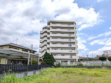 全面棟無しにつき開放感があります