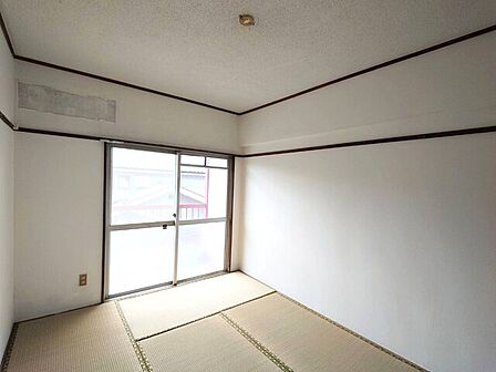 主要採光面南につき陽当たり良好です