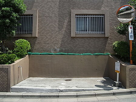 ゴミ置き場