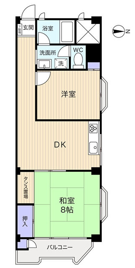 室内収納のほか、アウトドア用品なども収納できるバルコニー収納付き