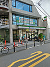 ファミリーマート常盤台二丁目店 496m