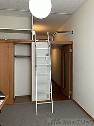 レオパレスコンフォート小松 1階1Kのリビング/ダイニング