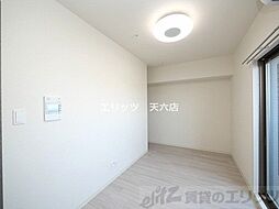 プレサンス東三国エンブレイス 11階ワンルームのリビング/ダイニング